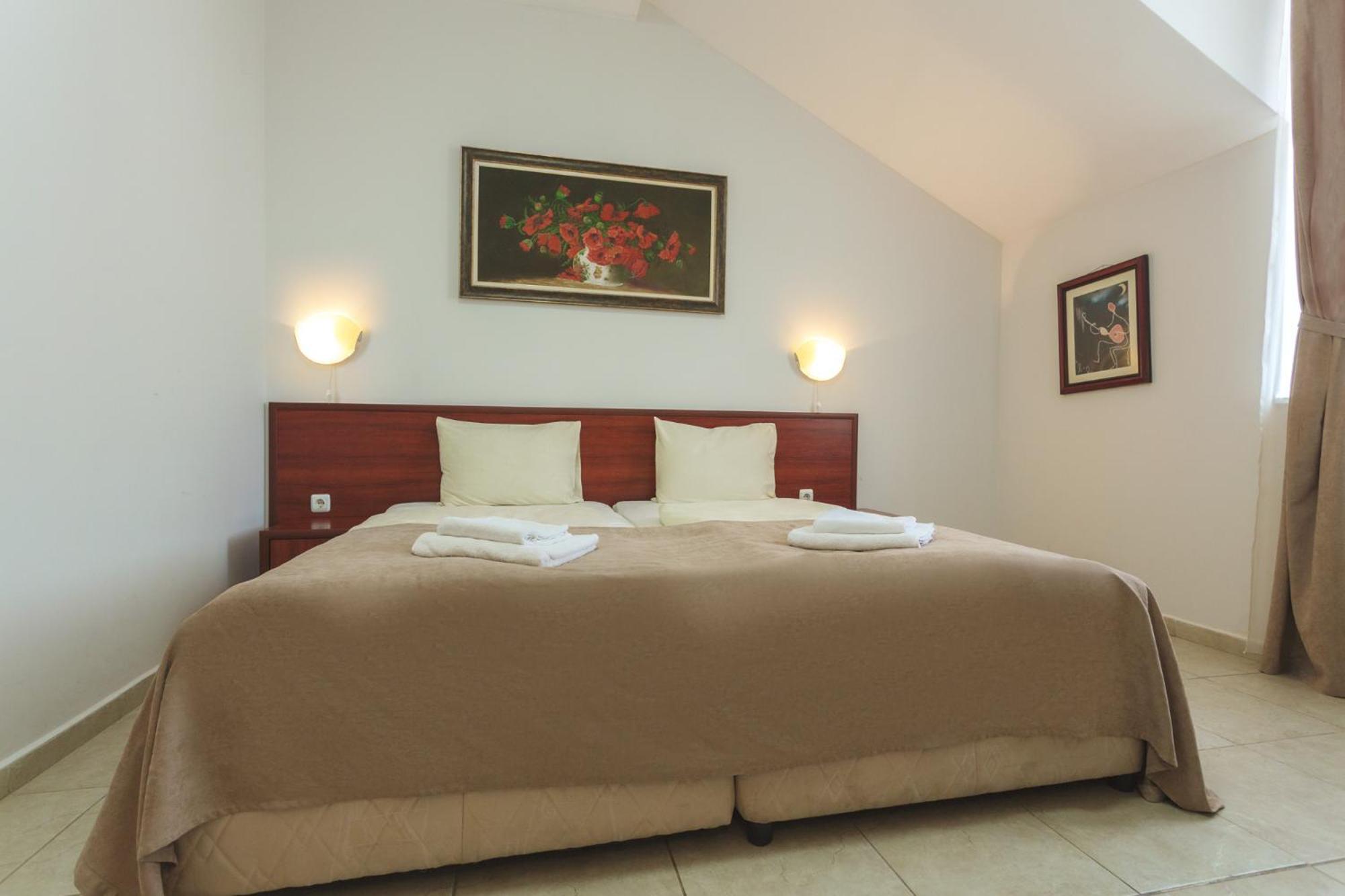 Hotel Central Balchik Luaran gambar