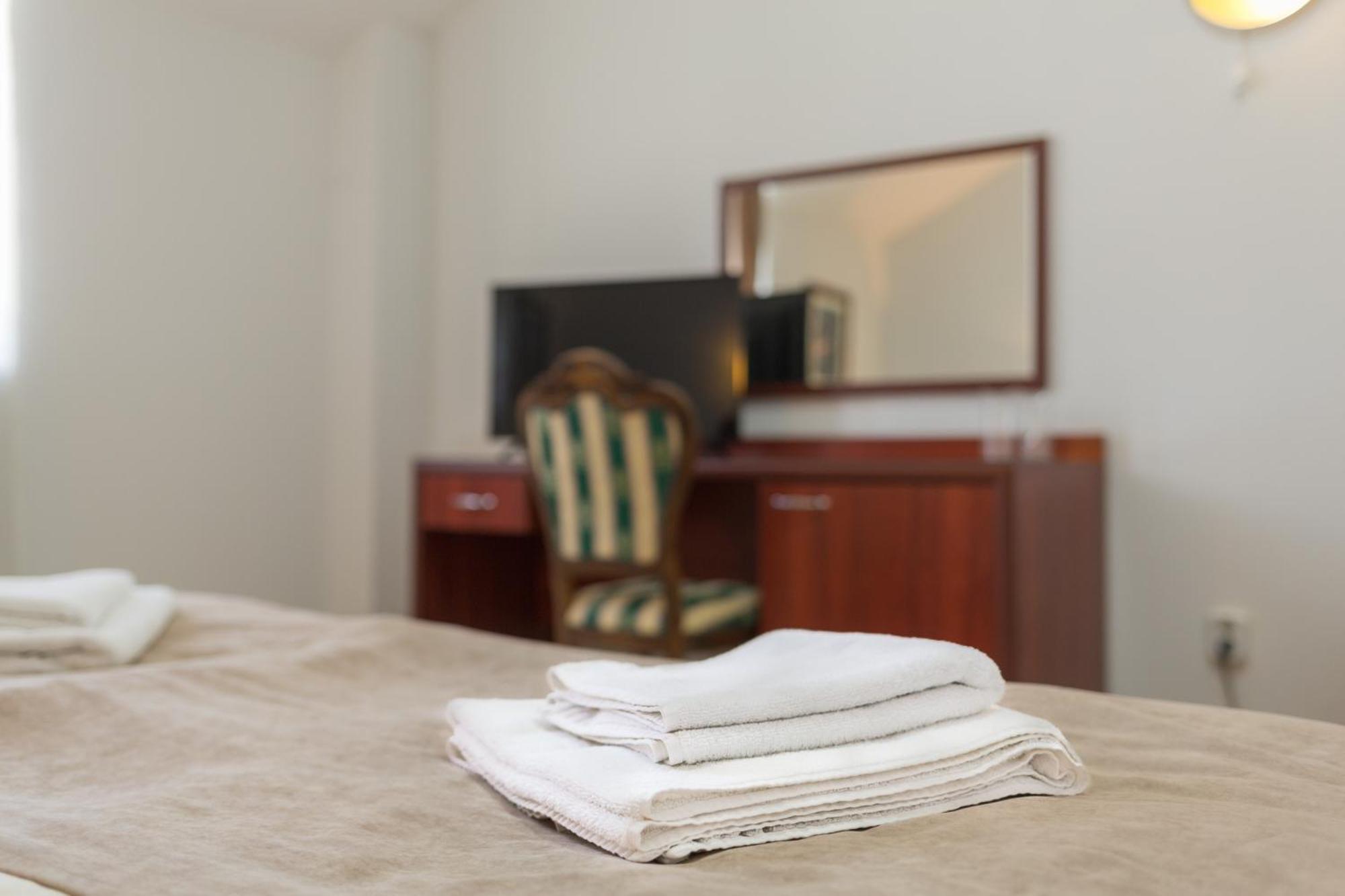 Hotel Central Balchik Luaran gambar